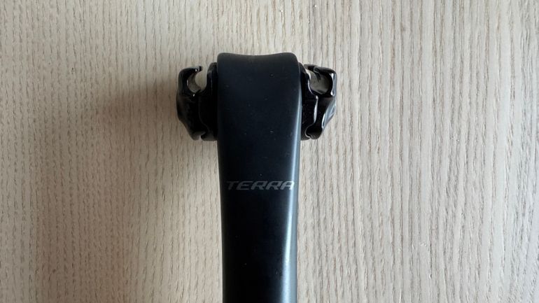 Used Roval Terra Seatpost 330mm x 20mm Offset bike — image 2 of 5