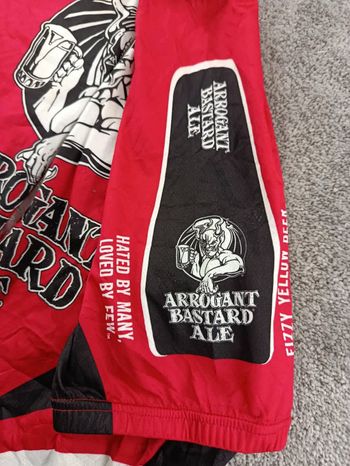 Canari maillot velo homme taille xl -38 6781 cyclisme route respirant Arrogant Bastard bike d'occasion — image 3 sur 8
