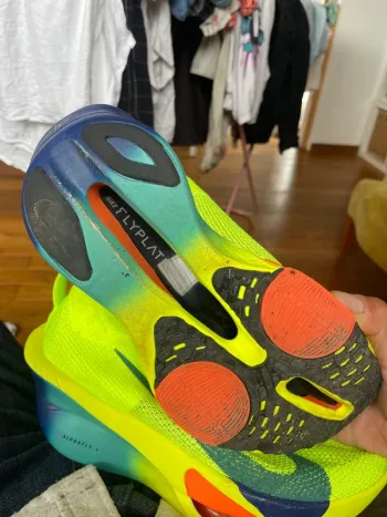 Used Nike Zoom Alphafly Next% 3 bike — image 9 of 9