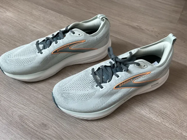 Used Brooks Glycerin 22 bike — image 3 of 6