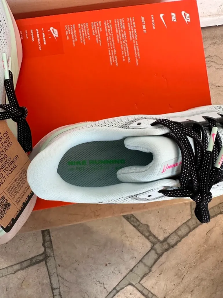 Used Nike Pegasus Air Zoom bike — image 7 of 10