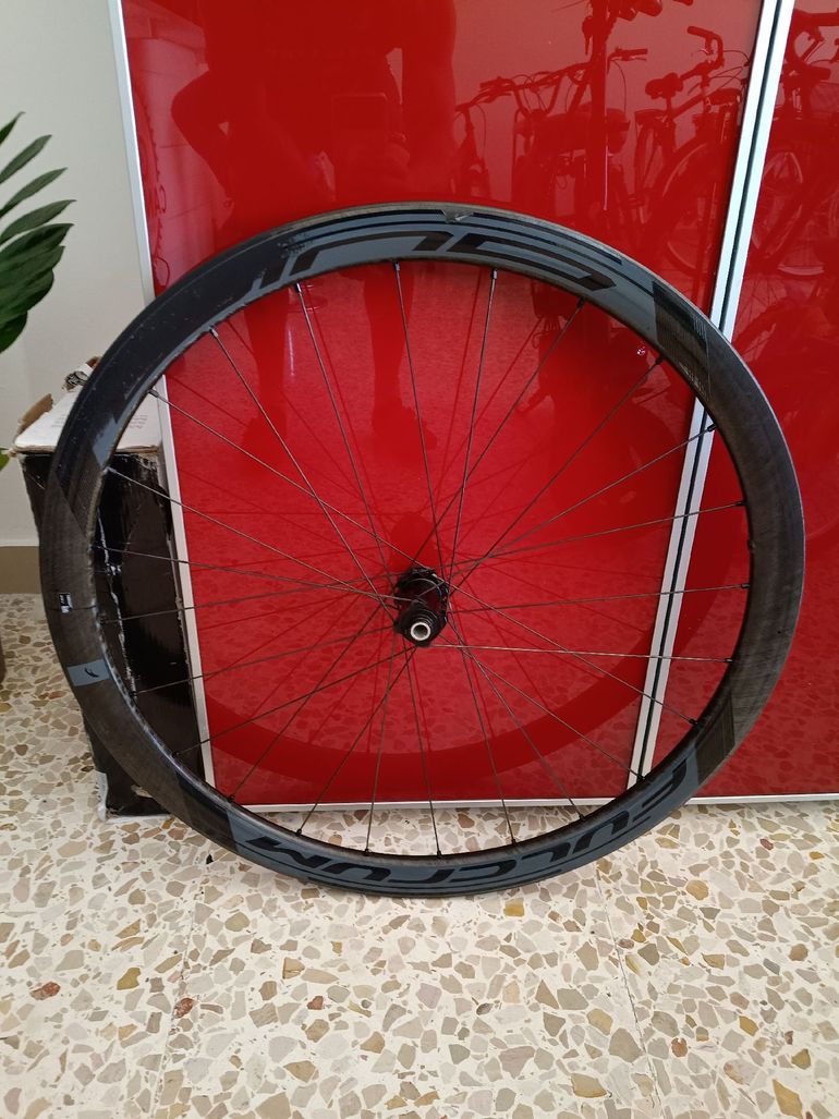 Used Fulcrum ruote 2024 bike — image 3 of 5