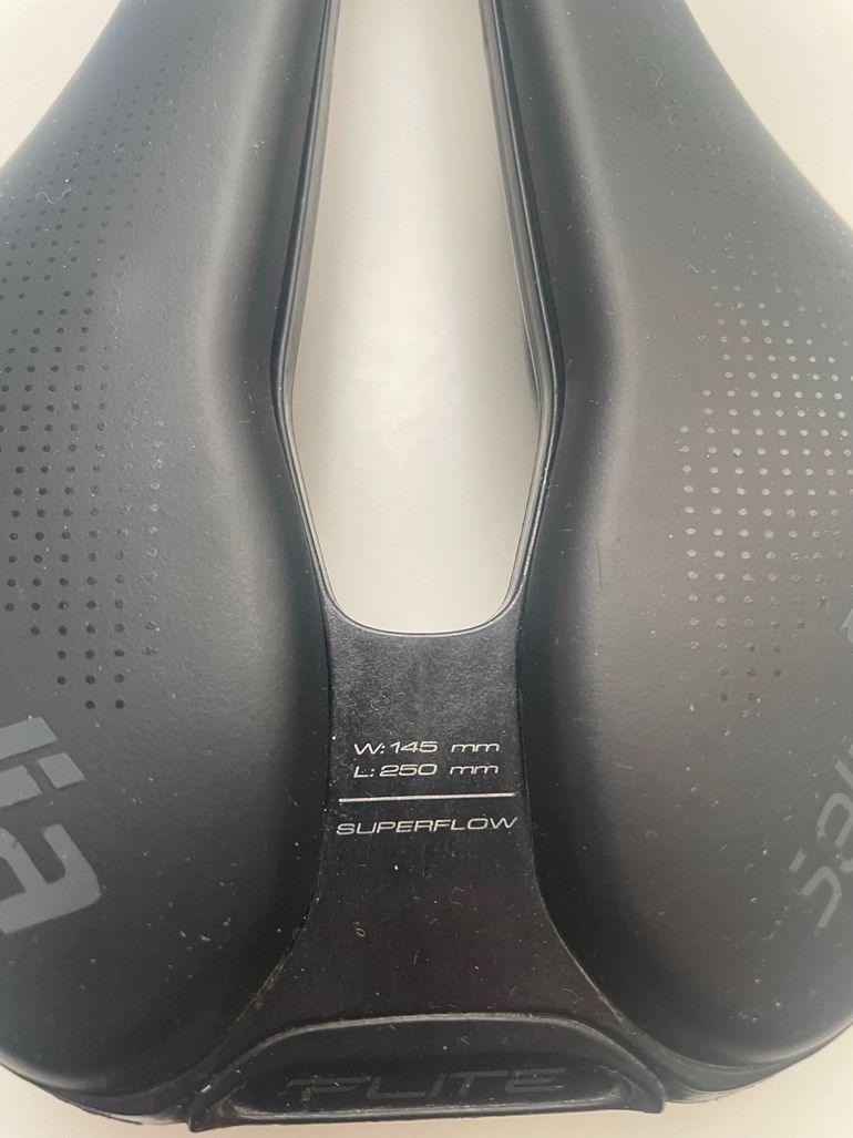 Used Selle Italia Flite Boost TM Superflow 2022 bike — image 6 of 7