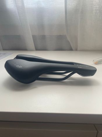 Used Selle Italia Flite Boost TM Superflow 2022 bike — image 3 of 7