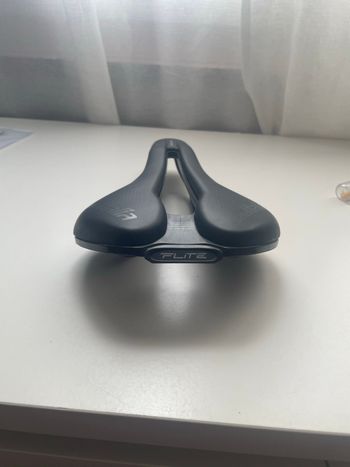 Used Selle Italia Flite Boost TM Superflow 2022 bike — image 2 of 7