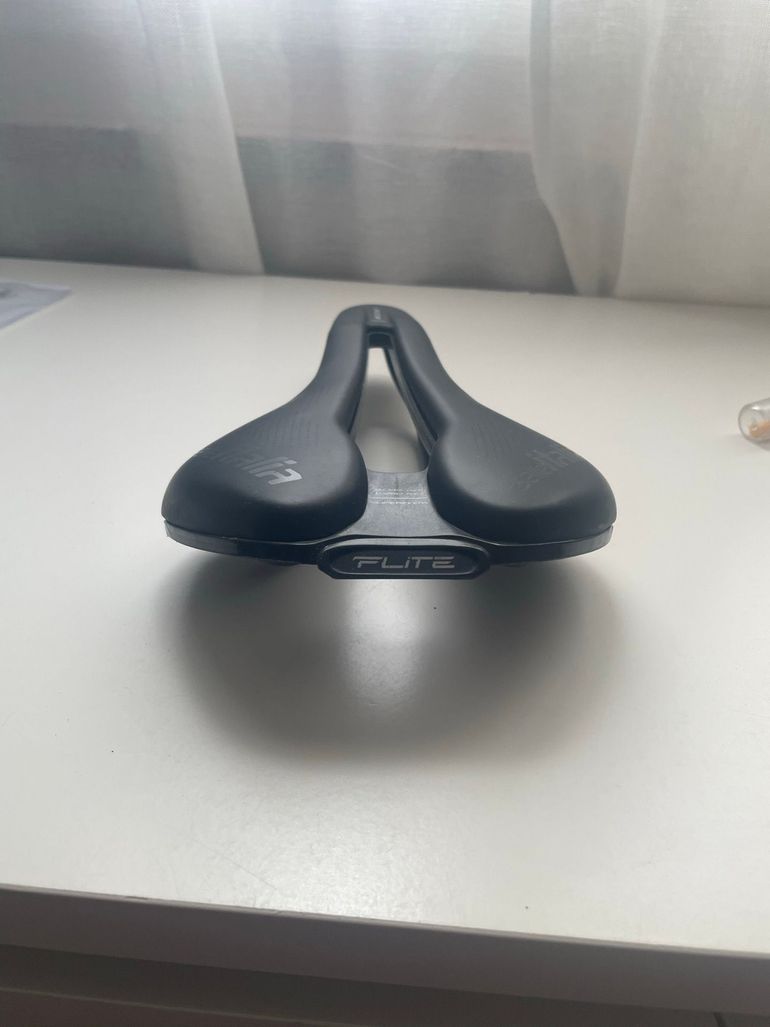Used Selle Italia Flite Boost TM Superflow 2022 bike — image 2 of 7