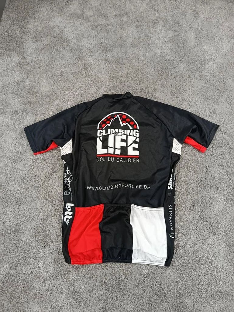 Used Bioracer maillot velo homme taille M - 892313 - Climbing for Life - Galibier bike — image 3 of 4