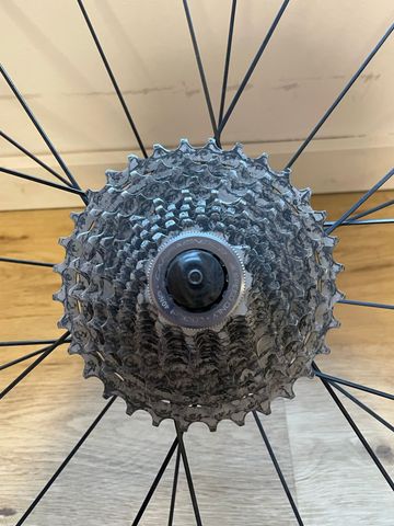 Campagnolo 12s Cassette 2020 Drivetrain & Pedals usato