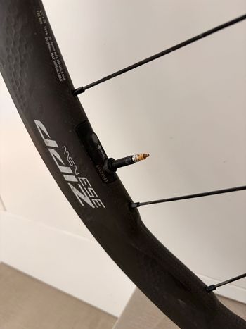 Used Zipp Laufradsatz 28" 353 NSW Carbon Tubeless Center Lock 12x100 mm 12x142 2026 bike — image 5 of 6