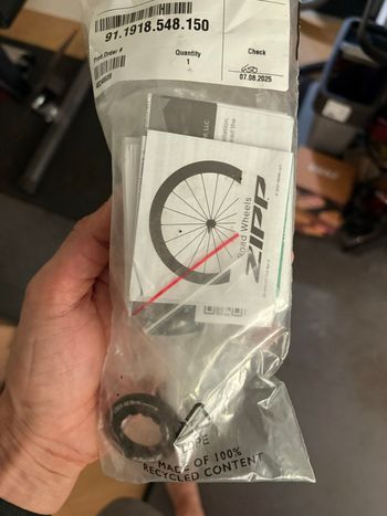 Used Zipp Laufradsatz 28" 353 NSW Carbon Tubeless Center Lock 12x100 mm 12x142 2026 bike — image 4 of 6