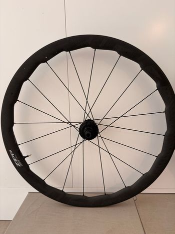 Used Zipp Laufradsatz 28" 353 NSW Carbon Tubeless Center Lock 12x100 mm 12x142 2026 bike — image 3 of 6