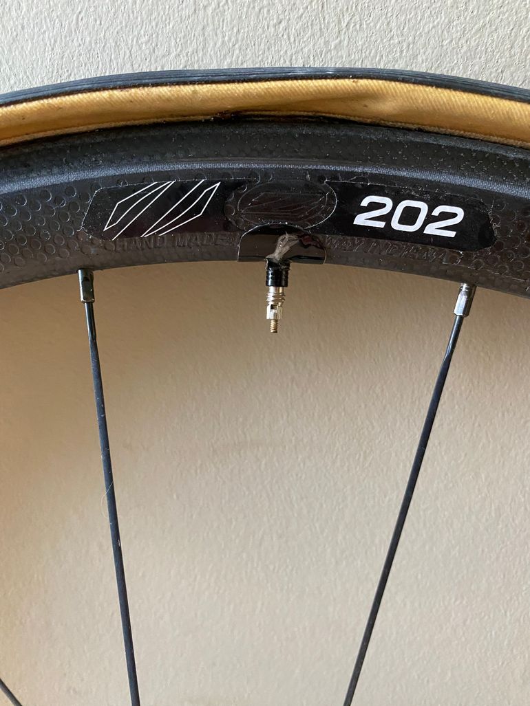 Used Zipp 202 Tublar bike — image 2 of 4