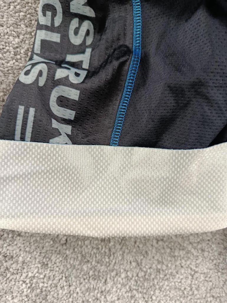 Used Bioracer cuissard court velo homme taille l -36 6732 cyclisme route respirant Rolling stones bike — image 3 of 6