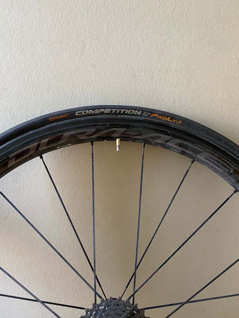 Used Shimano Dura-Ace C30 bike — image 4 of 5