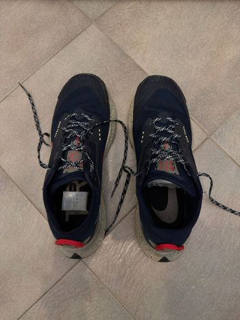 Used Nike Trail Shoes 2024 bike — image 5 of 6