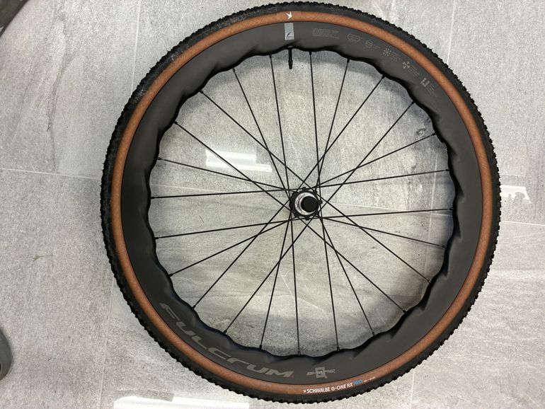 Used Fulcrum Sharq 42 Wheelset bike — image 7 of 8