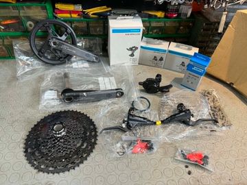 Used Shimano CUES. 1x11s. FRENO A DISCO IDRAULICO. Groupset