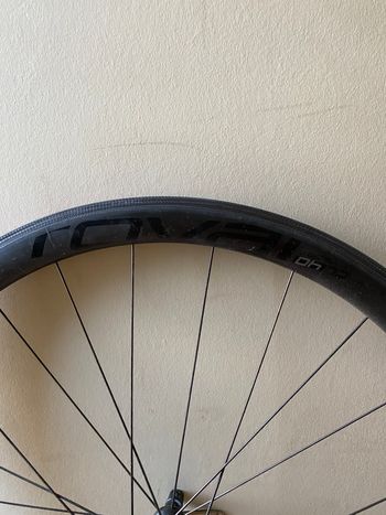 Used Roval CL40 bike — image 2 of 5