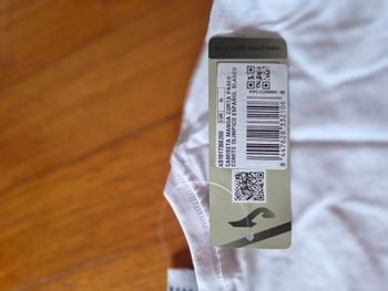 Used Joma T-shirt Comitato Olimpico Spagnolo Cortina 2026 bike — image 3 of 3