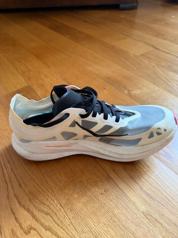 Brugt Hoka Rocket X 2 bike — billede 7 af 7