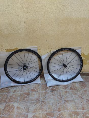 Used Fulcrum Racing Quattro Carbon Wheelset bike — image 5 of 5