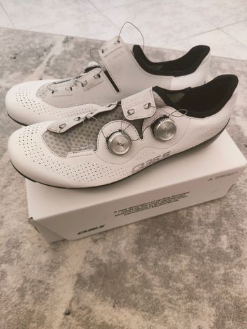 Używany Q36.5 Unique pro 2025 Cycling Shoes