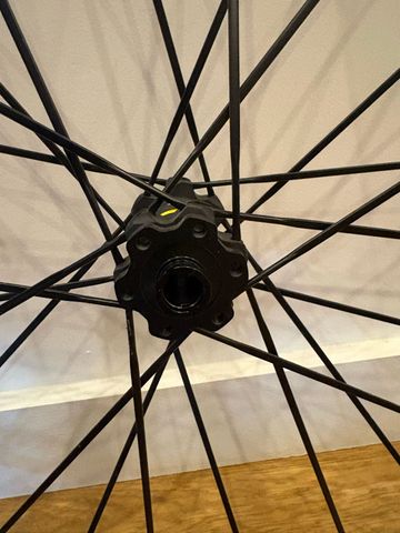 Mavic Deemax Pro Sam Hill Wheelset 2023 bike usato — immagine 5 di 7