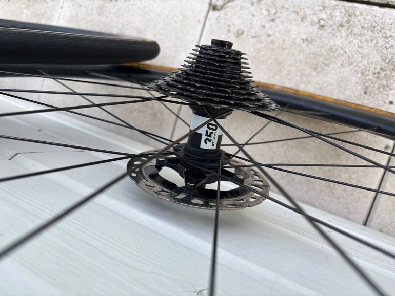 Used Shimano Dura-ace C50 Tubular 2025 bike — image 3 of 3