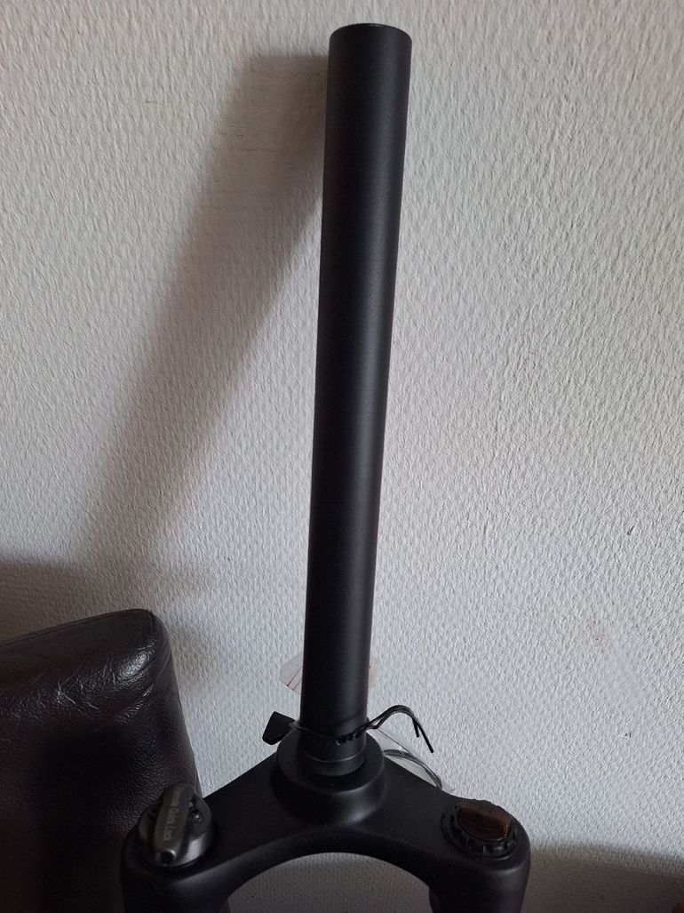 Used Zoom Forgo MTB Fork 26 inch bike — image 14 of 15