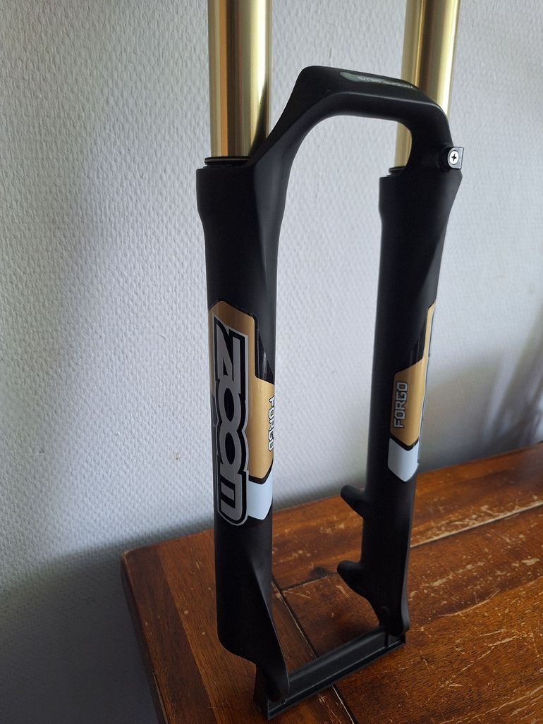 Used Zoom Forgo MTB Fork 26 inch bike — image 2 of 15
