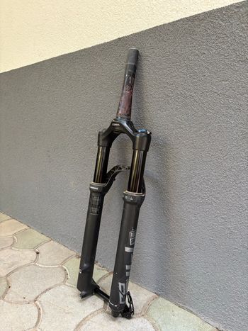 Used RockShox Pike DJ 26/100mm 2024 bike — image 3 of 4