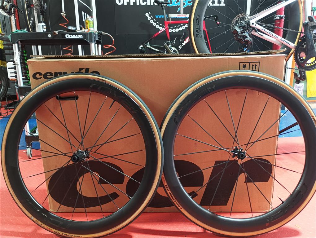 Specialized Roval Rapide CLX III 2026
