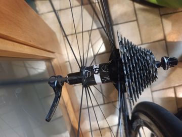 Bontrager Aeolus 3 Wheels bike d'occasion — image 6 sur 7