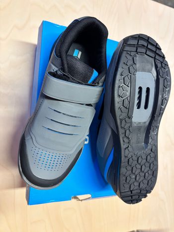 Used Shimano Scarpe All Mountain MTB bike — image 2 of 3