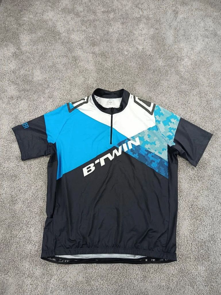 Used BTWIN B'twin maillot velo homme taille xxl - 882288 bike — image 1 of 4