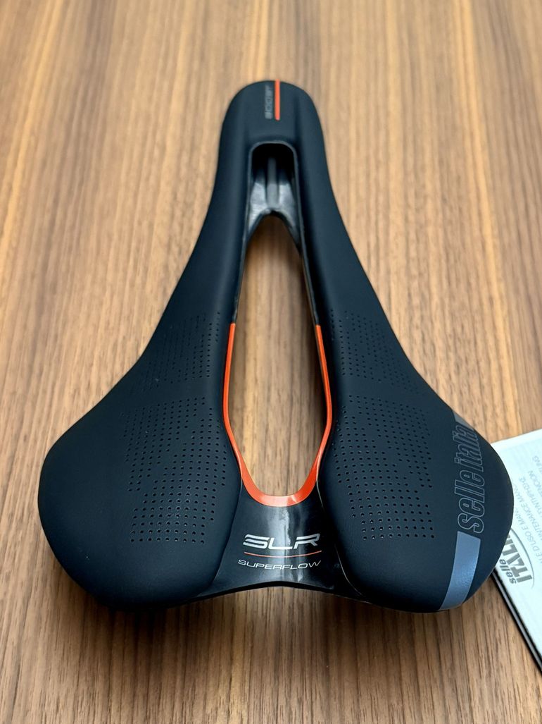 Used Selle Italia SLR BOOST KIT Carbon Superflow 2026 bike — image 3 of 7