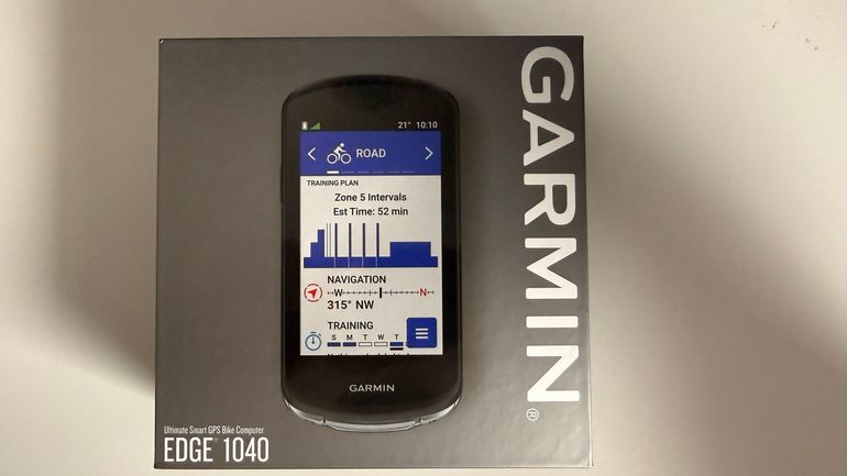 Used Garmin Edge 1040 GPS Bike Computer bike — image 2 of 4