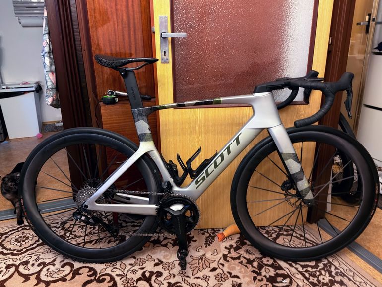 Used CSC 50mm Carbon Wheelset 1230g 2026 bike — image 1 of 3