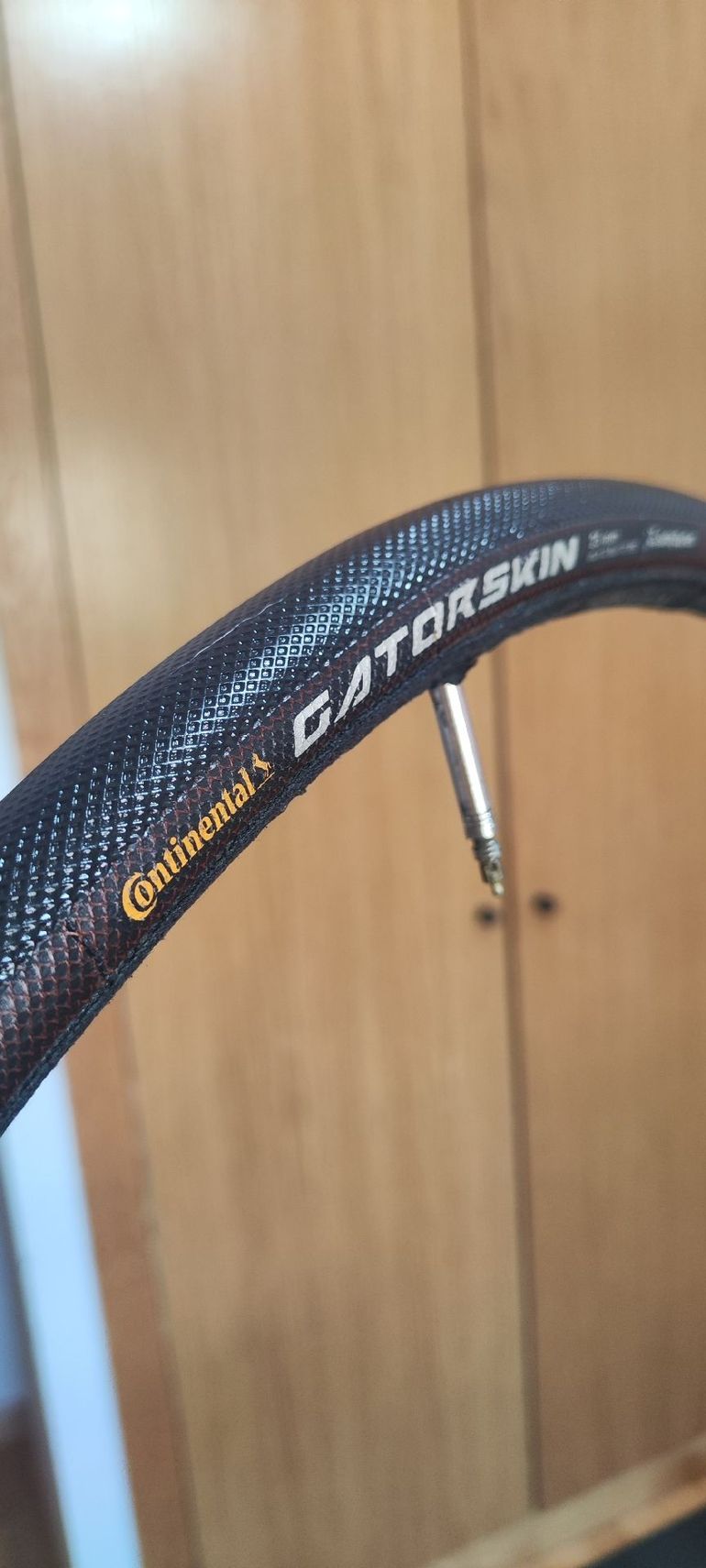 Used Continental Sprinter Gatorskin Tubular Tire 2025 bike — image 1 of 4