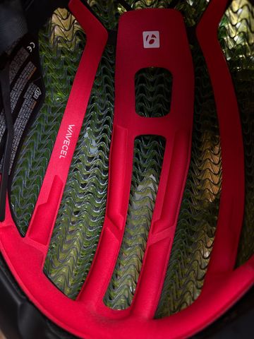 Brugt Bontrager XXX WaveCel Helmet 2024 bike — billede 4 af 8