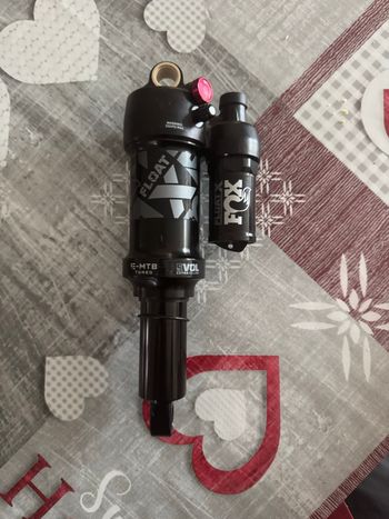 Used Fox DPX2 Air Shock bike — image 3 of 3