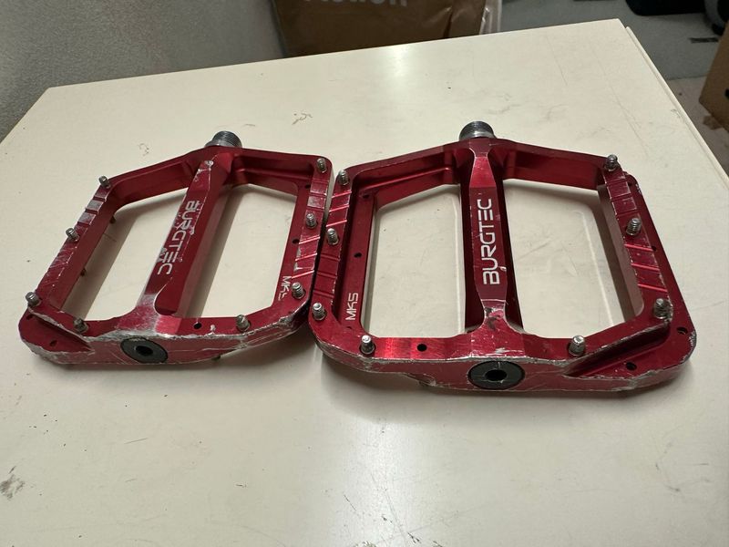 Used Burgtec Flat MK5 Pedals 2025 bike — image 2 of 2