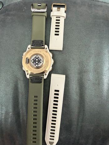 Used Garmin Fenix 8 Sapphire 43mm bike — image 2 of 4