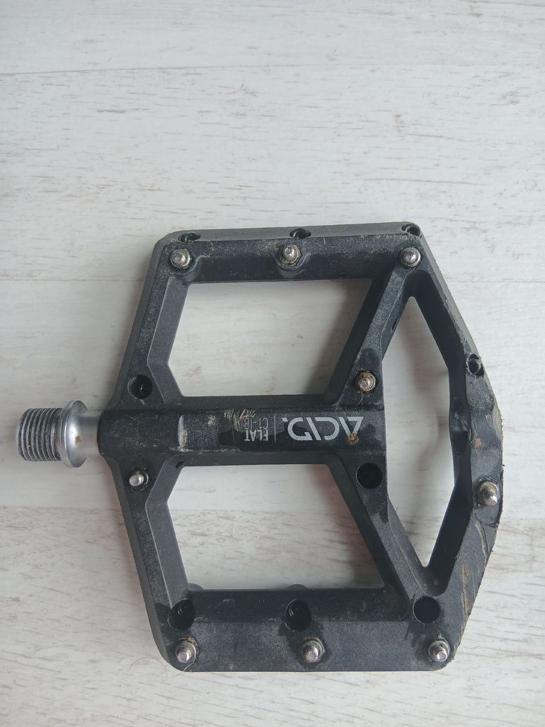 Used acid Flat C1-IB Pedals bike — image 5 of 5