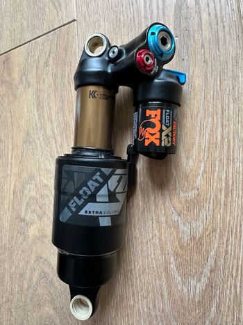 Used Fox Float X2 Factory 2022 bike — image 2 of 4