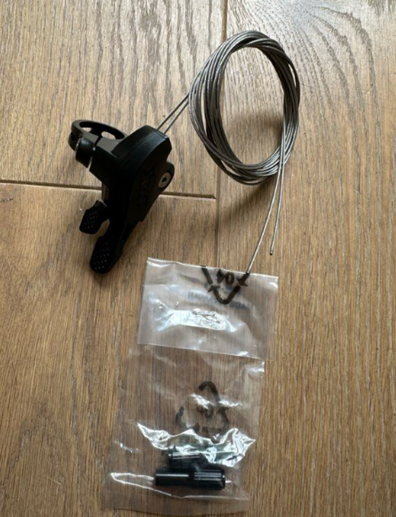 Used Fox 3 Positions Remote bike — image 1 of 2