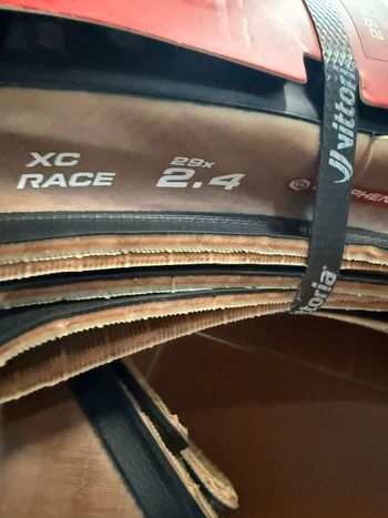 Used Vittoria Mezcal Xc Race 29x2,4 2026 bike — image 5 of 7