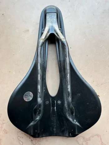 Used Selle Italia Novus Boost Evo Kit Carbonio Superflow bike