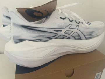 Asics Superblast 3 2026 bike usato — immagine 2 di 10