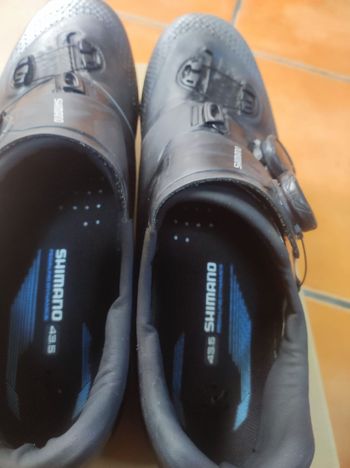 Used Shimano RC7 2025 bike — image 3 of 5